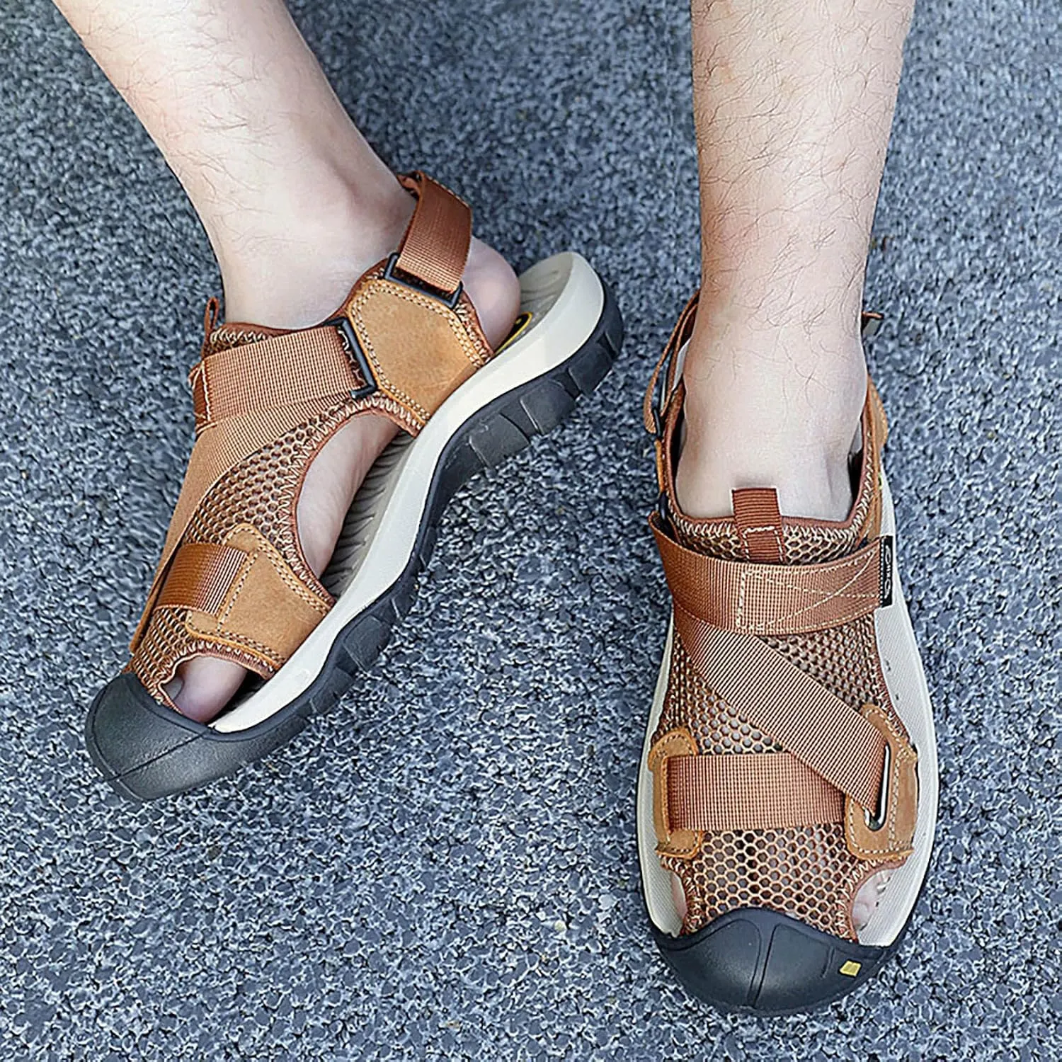 2023 New Andals Men's Breathable Sports Outdoor Beach Shoes Slip Hollow Cowhide Men's Shoes Sandals Wide Width Men
