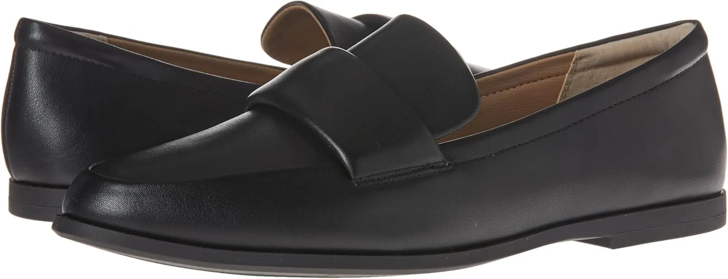 Amazon Essentials Women's Soft Moccasins Toe Loafer