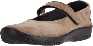 Arcopedico Women's L18 Shoe