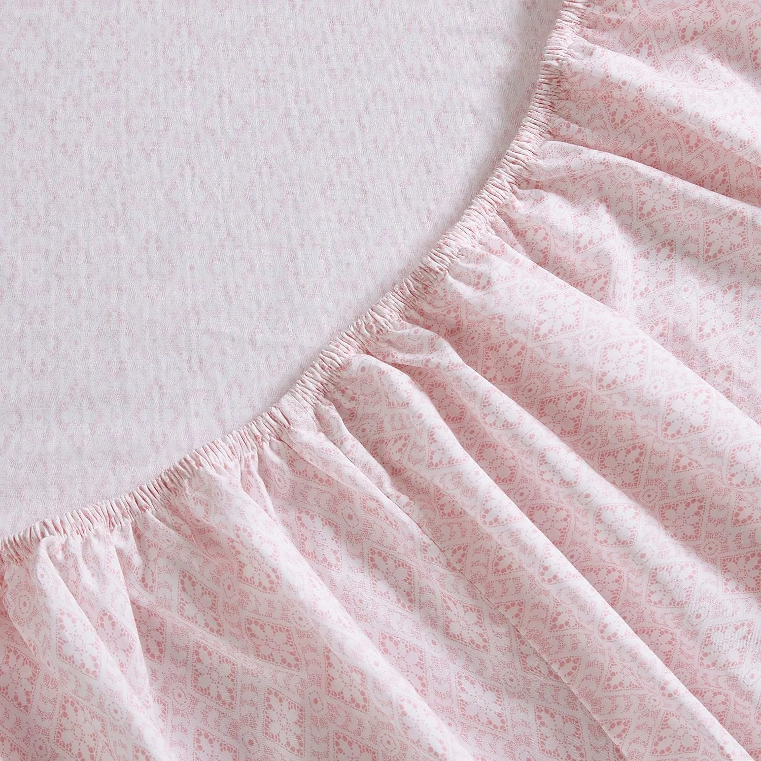 Betsey Johnson- Queen Bed Sheets, Cotton Percale Bedding Set, Crisp & Cool, Lightweight & Breathable (Diamond Lace Pink, Queen)