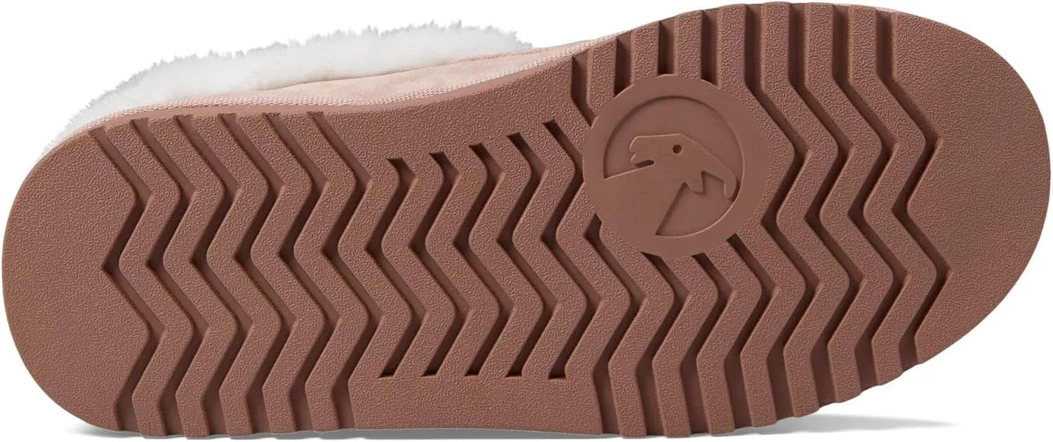 BILLY Footwear Women's Billy Cozy Slipper