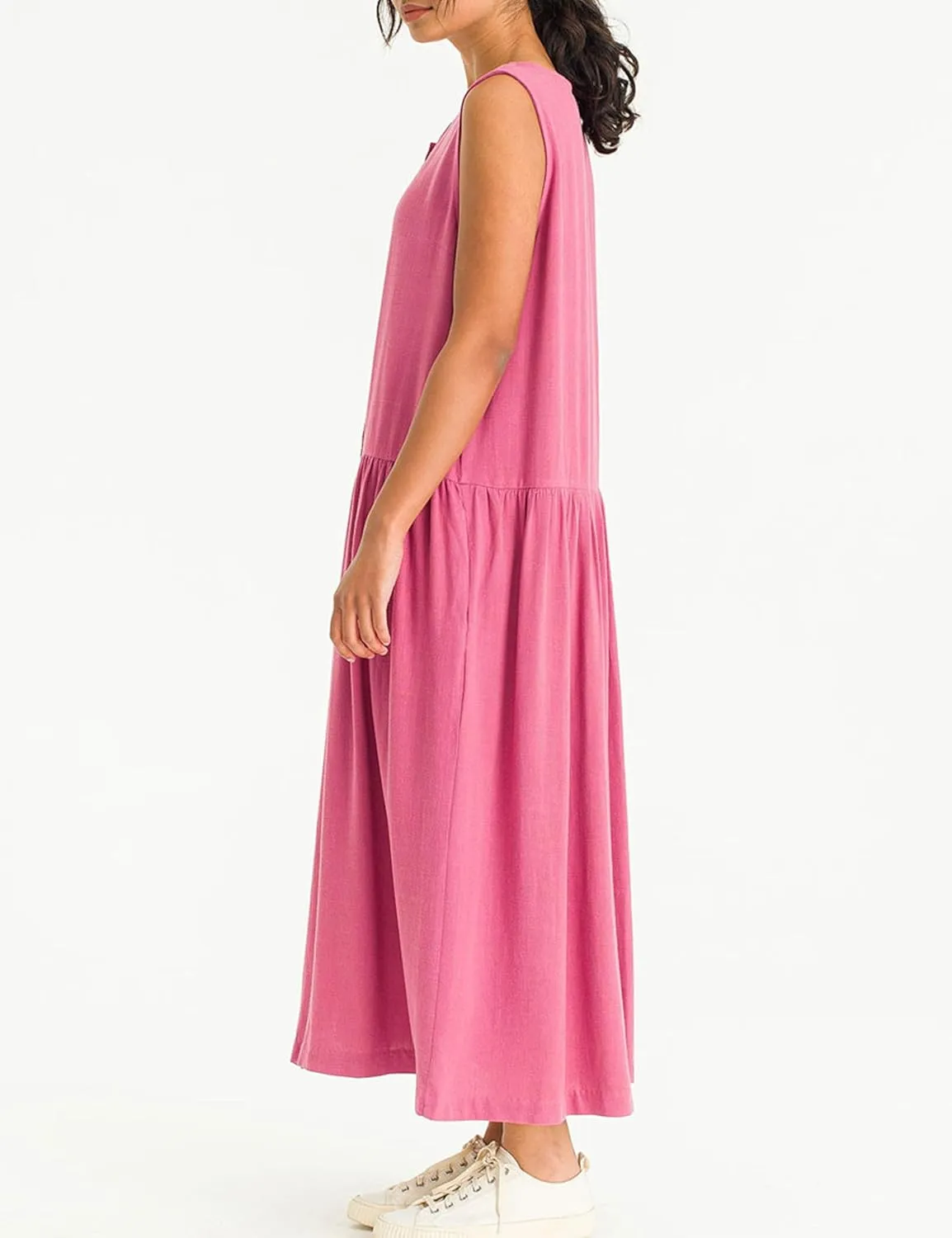 Bozanly Summer Sleeveless Maxi Dress for Women Button Down Midi Dresses with Pockets Solid Color Loose Flowy Beach Dress