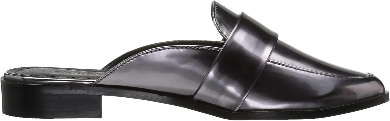 CHARLES BY CHARLES DAVID Women's Georgi Loafer