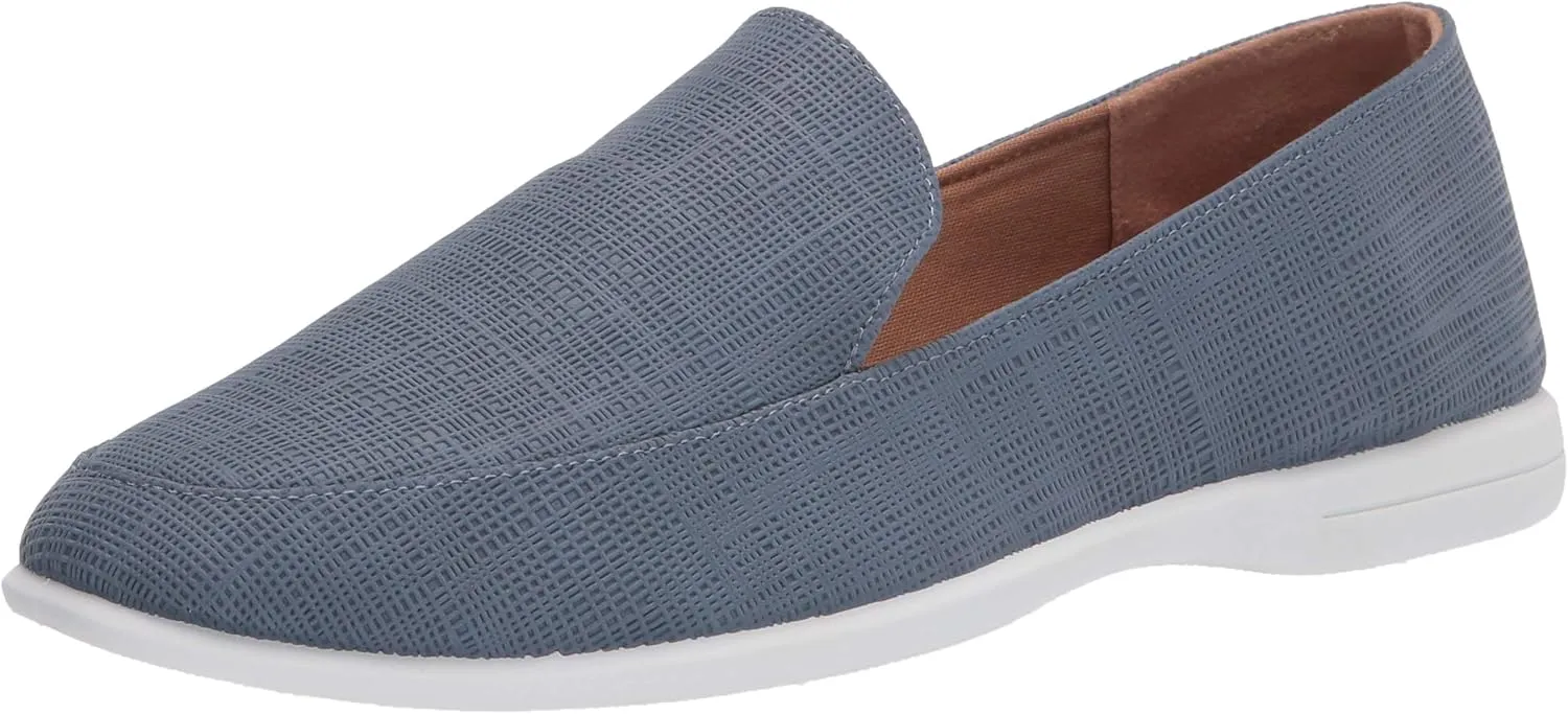 CL by Chinese Laundry Women's Calming Loafer Flat