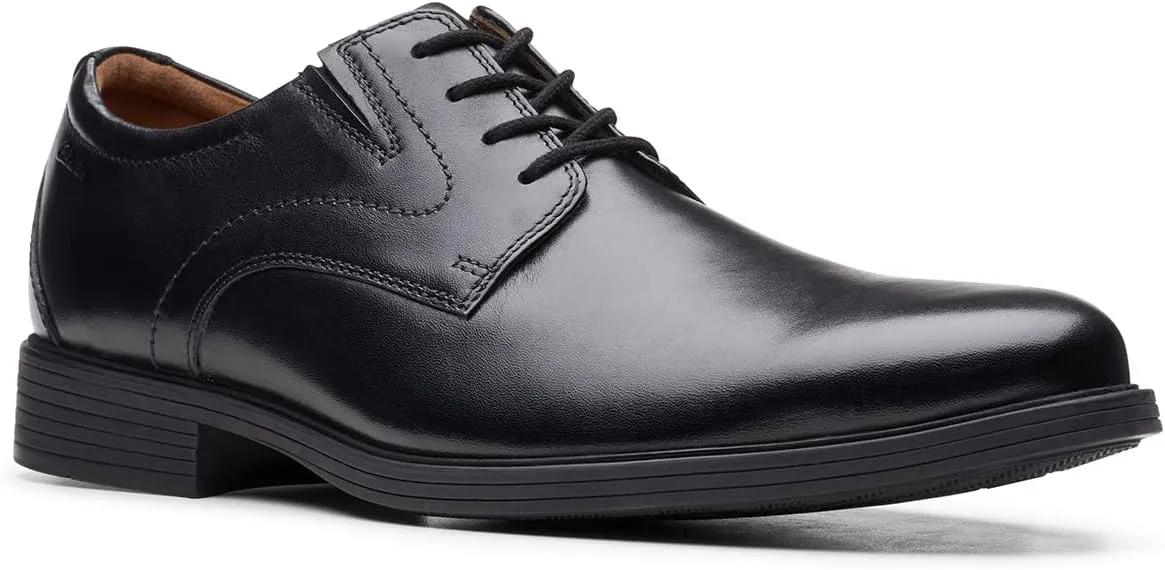 Clarks Men's Whiddon Plain Oxford Flat