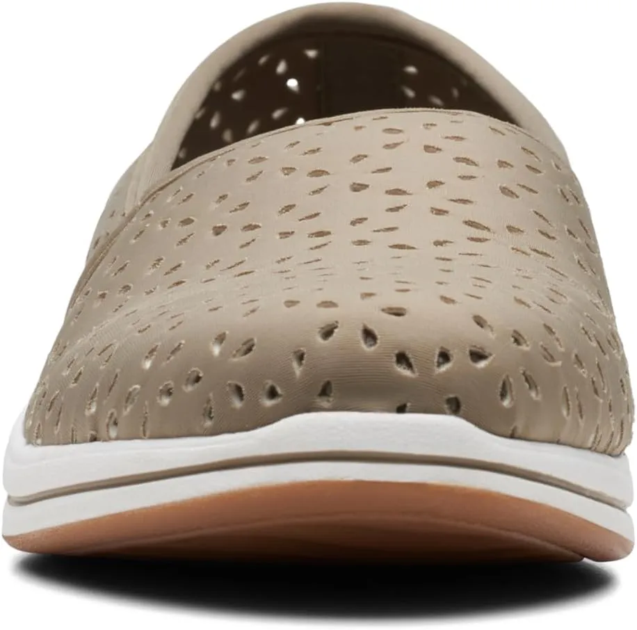 Clarks Women's Breeze Emily Loafer