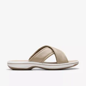 Clarks Women's Breeze Sara H Taupe 26180930