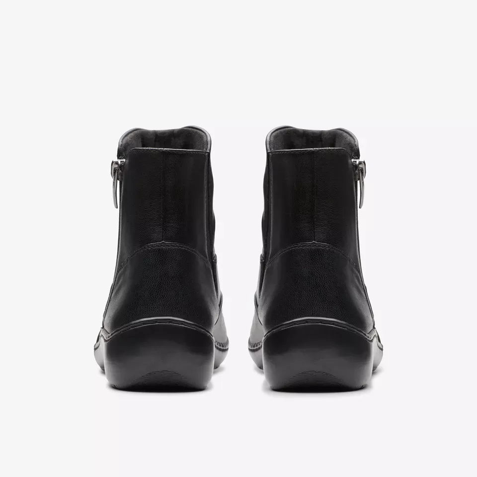 Clarks Women's Cora Pace Black | Chocolate Leather