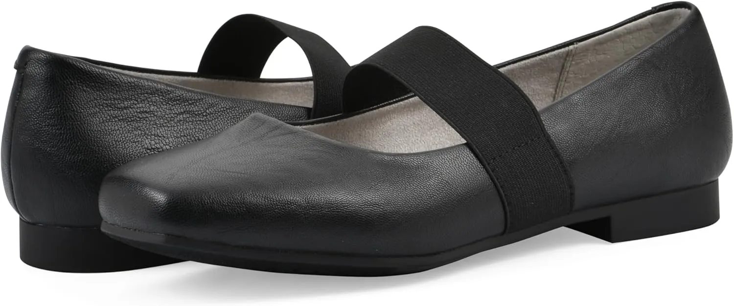 CLIFFS BY WHITE MOUNTAIN Women's Besimi Cushioned Mary Jane Flat