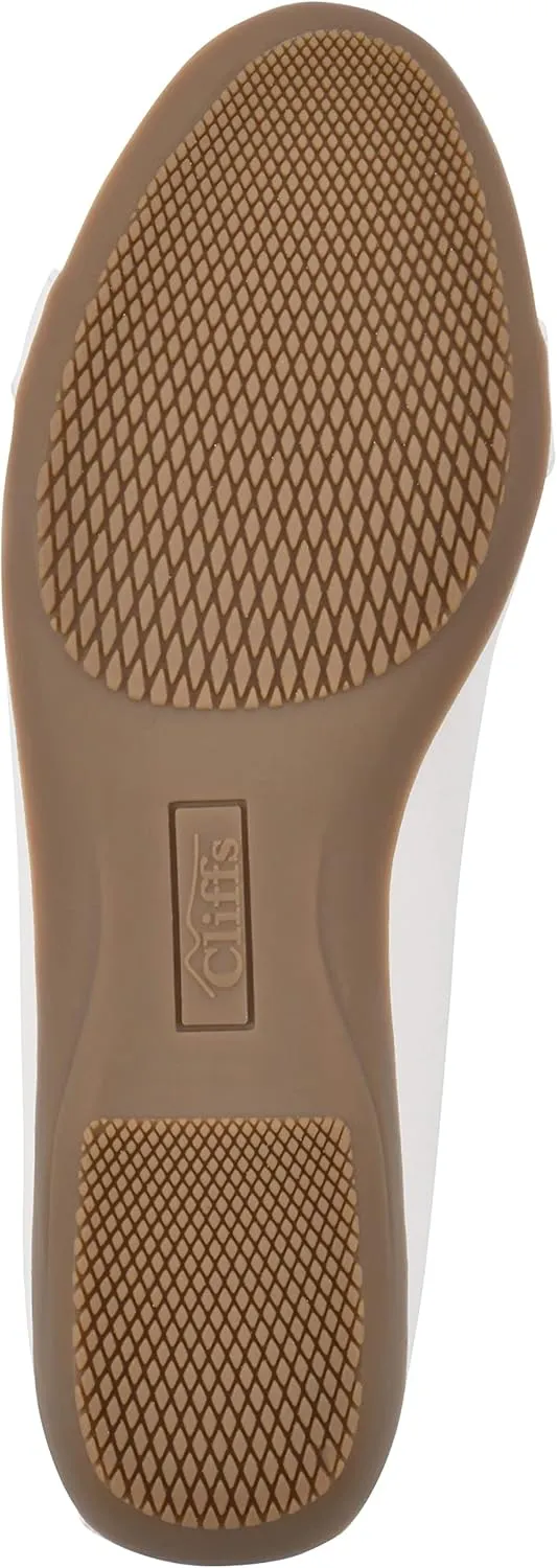 CLIFFS BY WHITE MOUNTAIN Women's Charmed Cushioned Ballet Flat