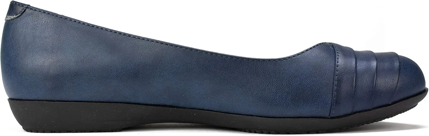 CLIFFS BY WHITE MOUNTAIN Women's Clara Ballet Flat