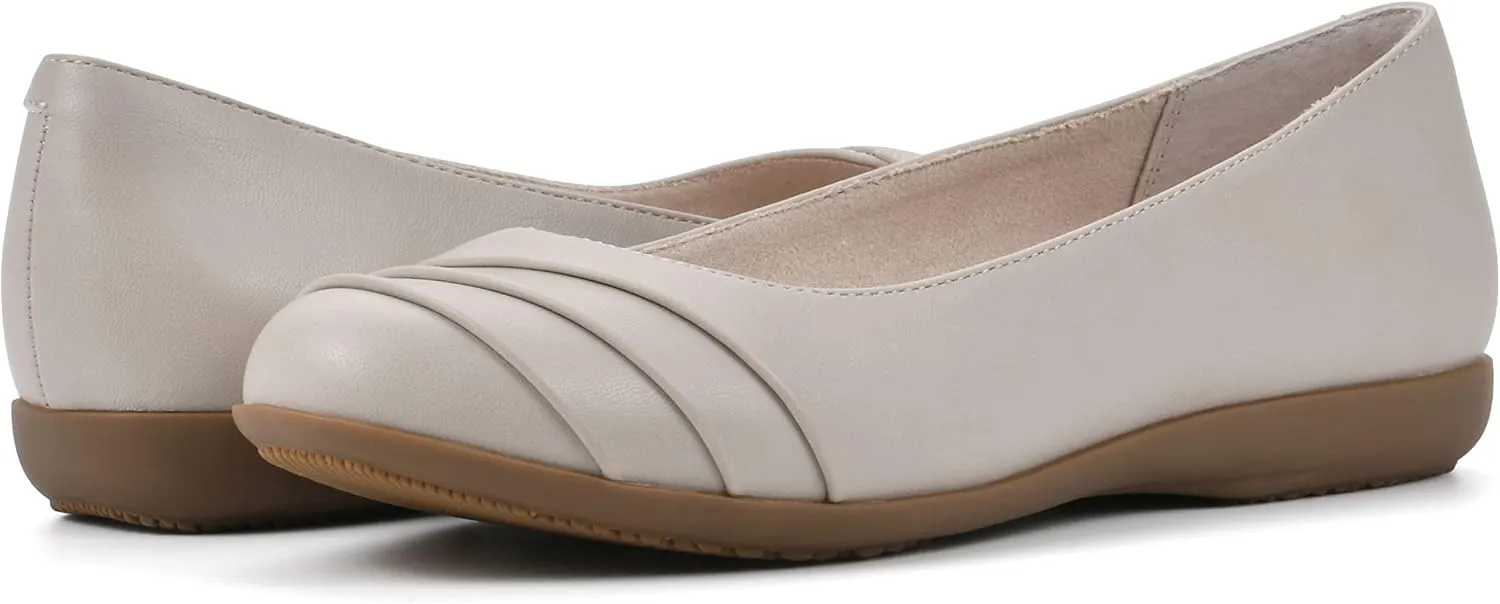 CLIFFS BY WHITE MOUNTAIN Women's Clara Ballet Flat
