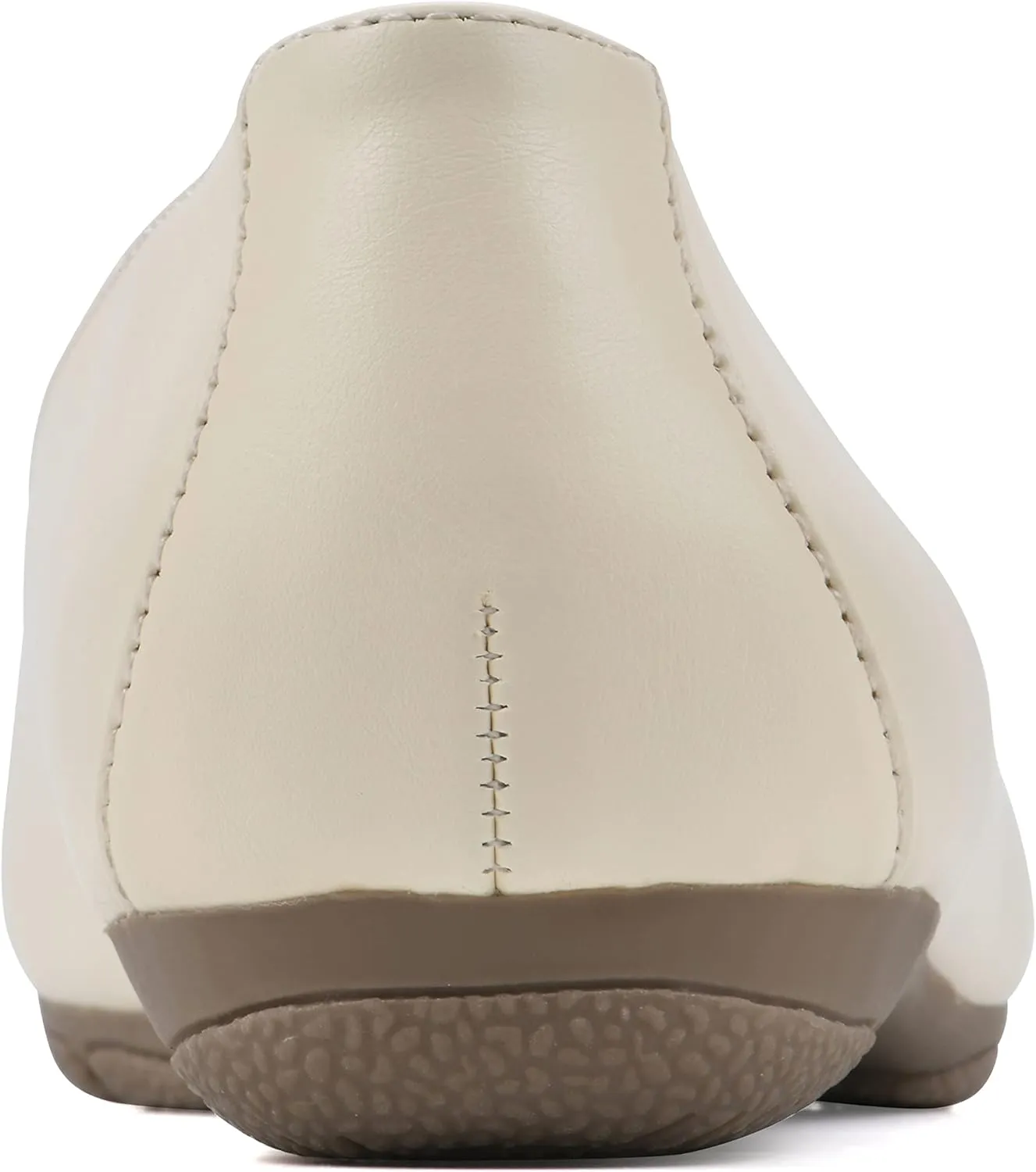 CLIFFS BY WHITE MOUNTAIN Women's Gracefully Tailored Loafer Flat
