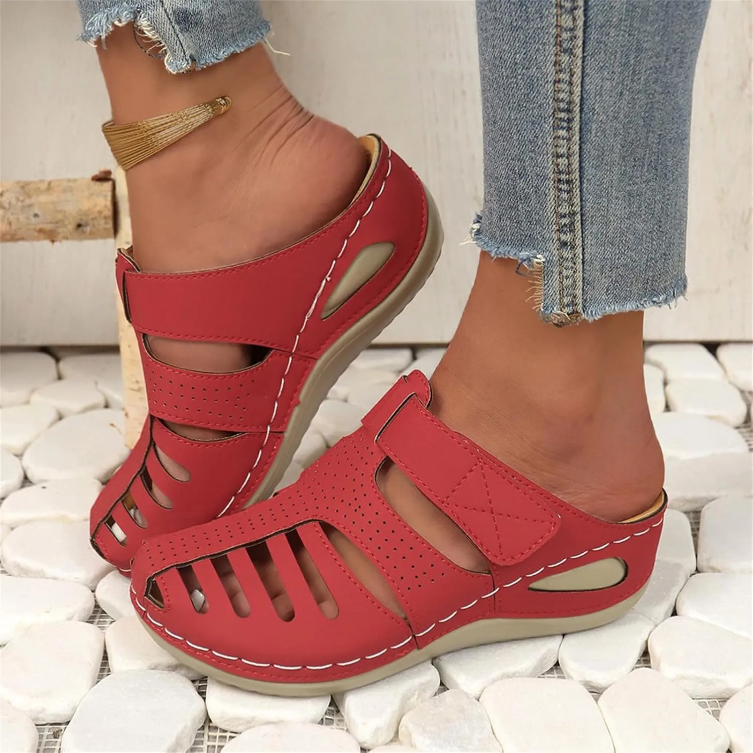 Clogs for Women Mules Shoes Casual Hollow Closed Toe Platform Sandals Breathable Sandals with Arch Support Summer Beach Rome Shoes