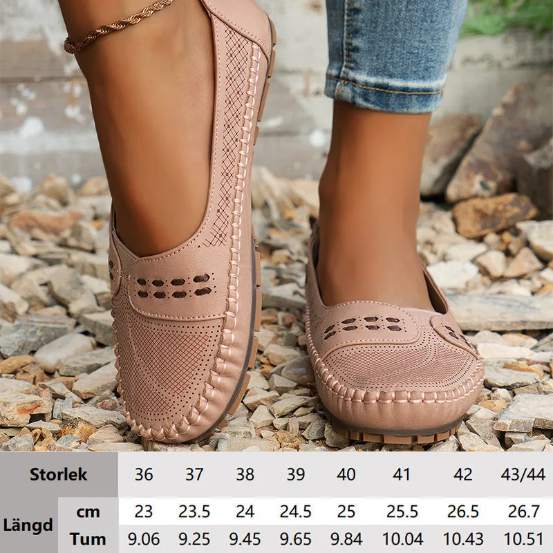 Comfortable, breathable flat shoes for women