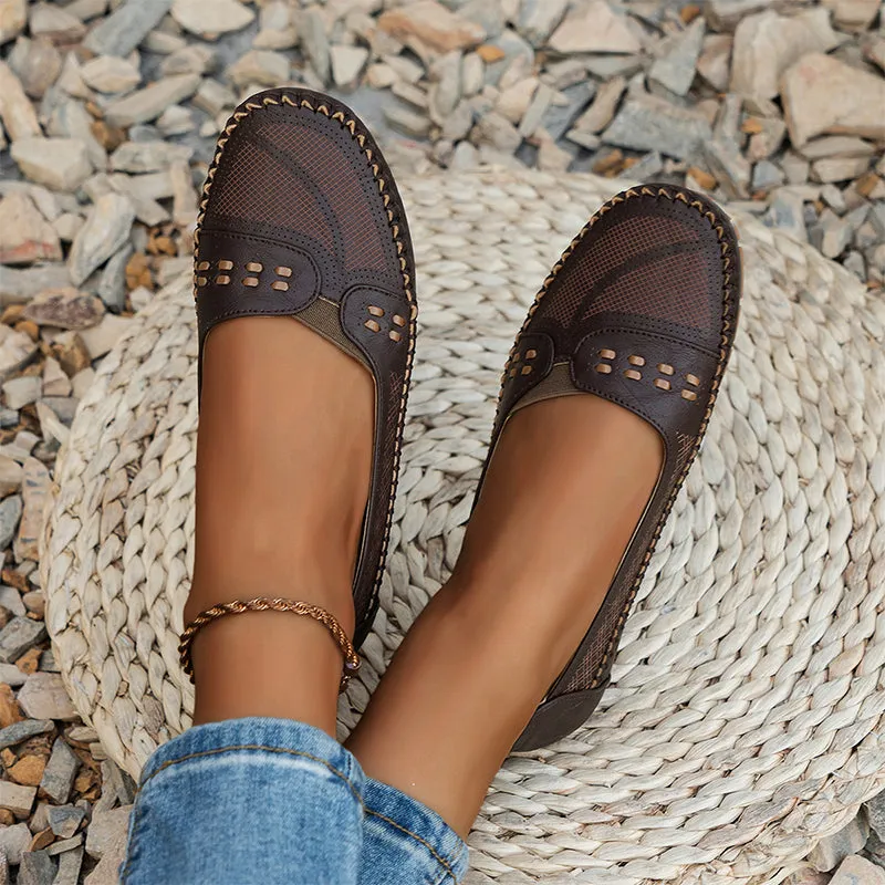 Comfortable, breathable flat shoes for women