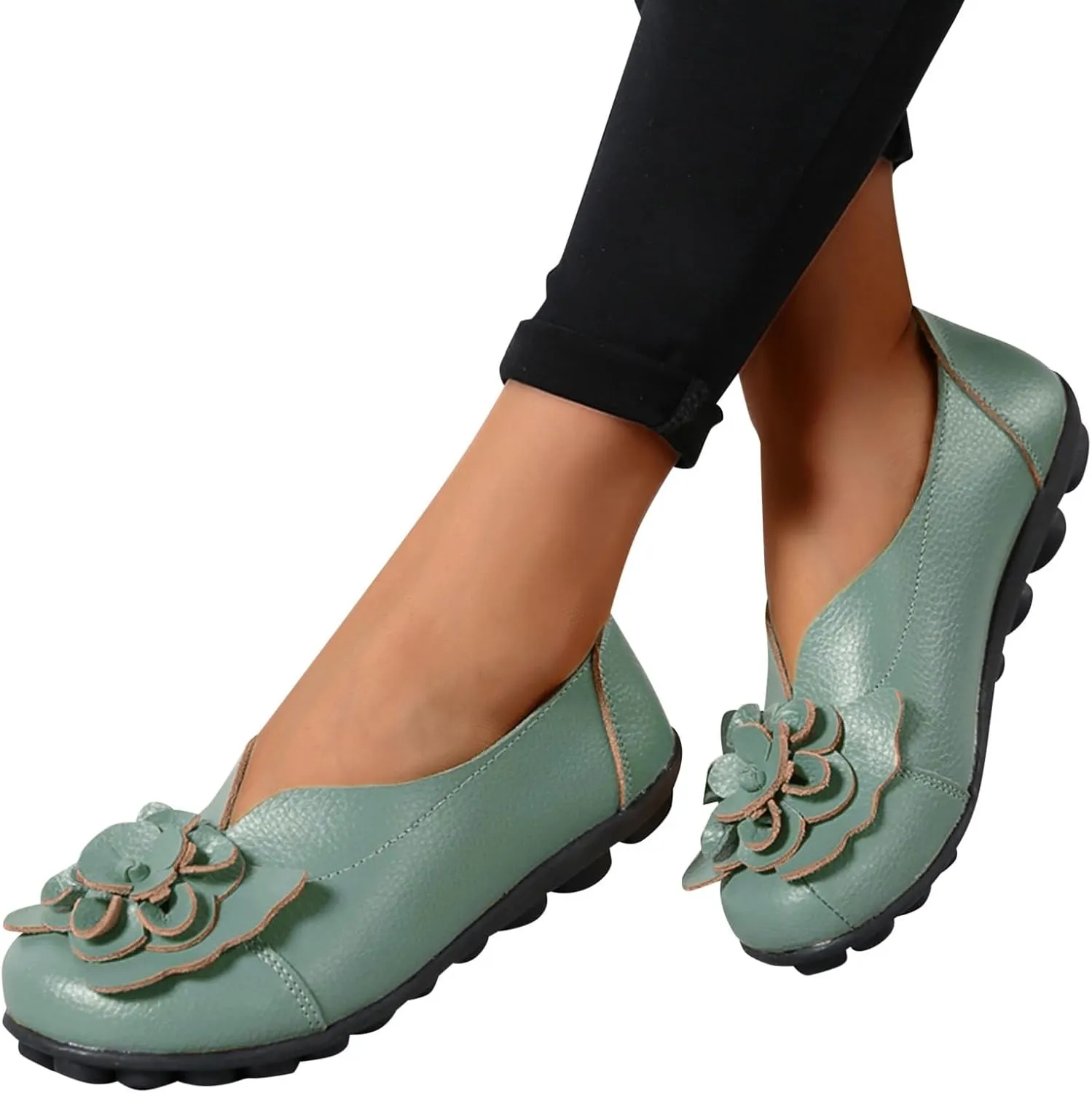 Comfortable Walking Slip on Flat Shoes Ladies Dressy Loafers Breathable Leather Wide Width Loafer Round Toe Wild Fashion Soft Casual Outdoor Sandals for Women