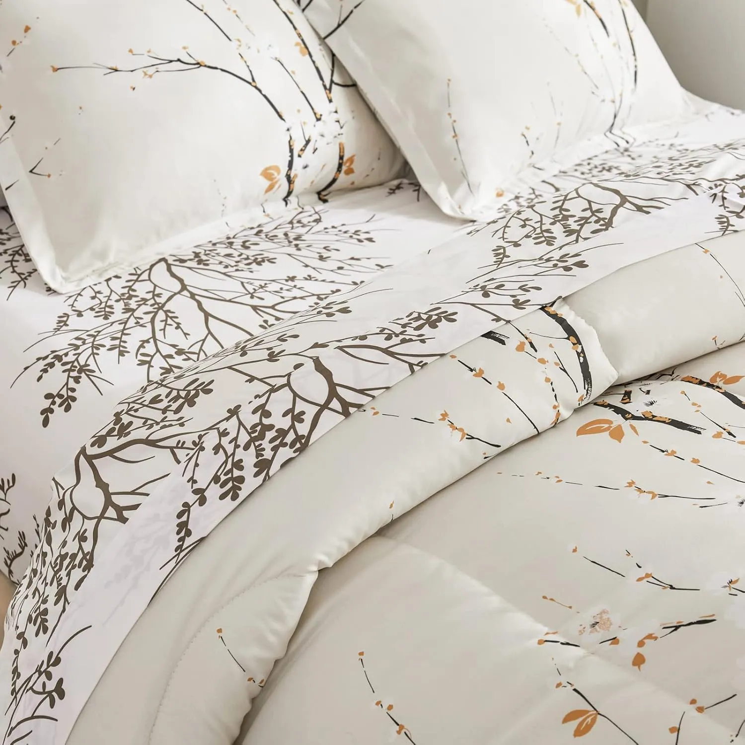 Cream White Bed in a Bag Queen 7 pc Branch Style All Season Soft Microfiber Reversible Bed Comforter Set (1 Comforter 2 Pillow Shams 1 Flat Sheet 1 Fitted Sheet 2 Pillowcases)
