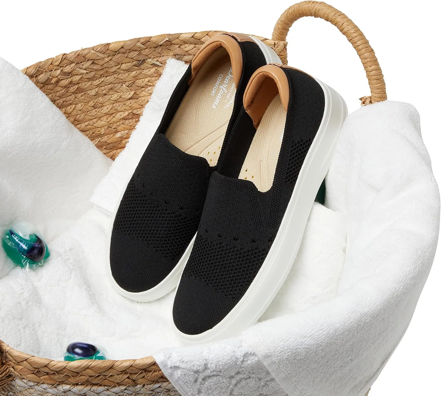 Dearfoams Women's Slip-On Lightweight Comfortable Sophie Loafer