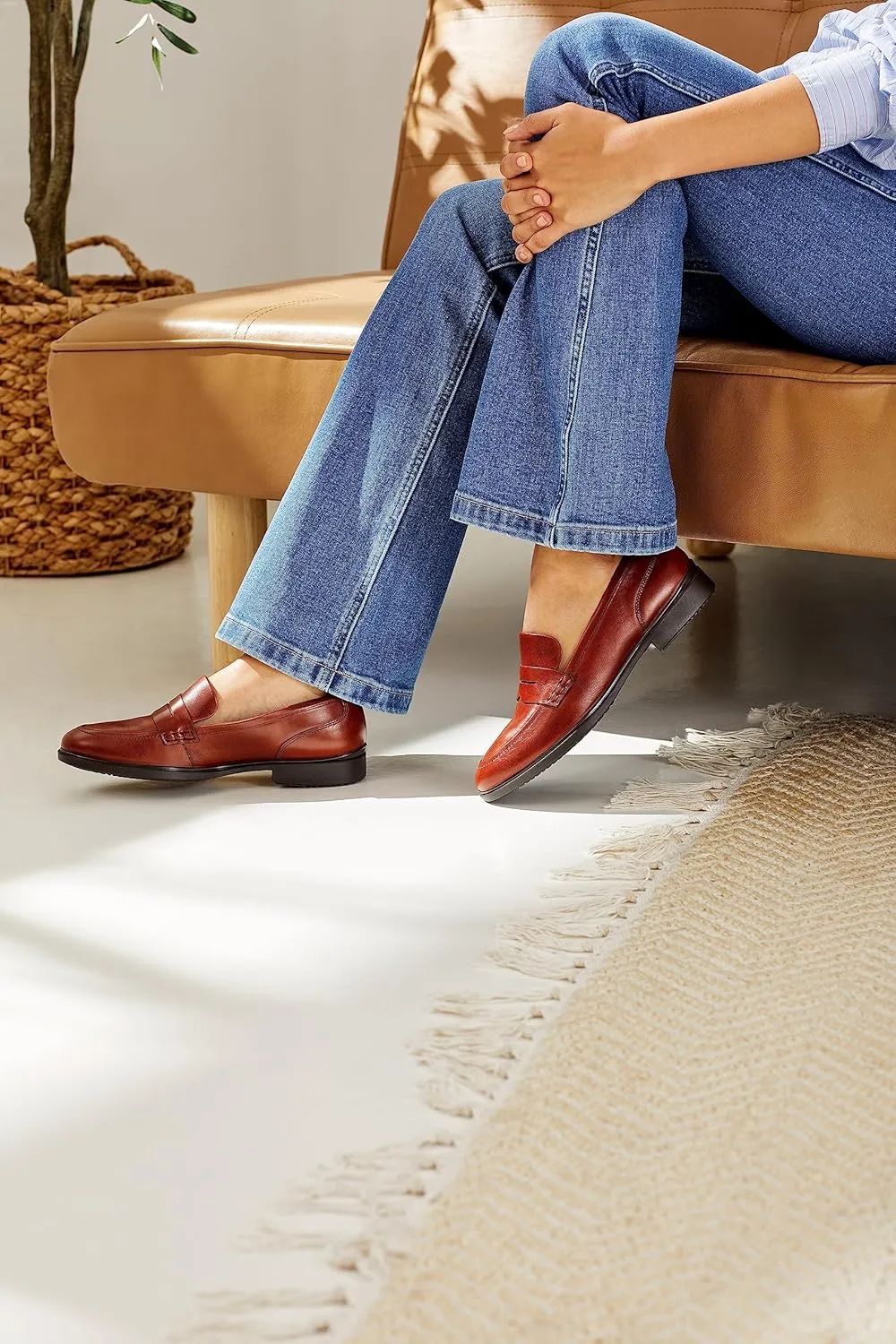 ECCO Women's Dress Classic 15 Penny Loafer