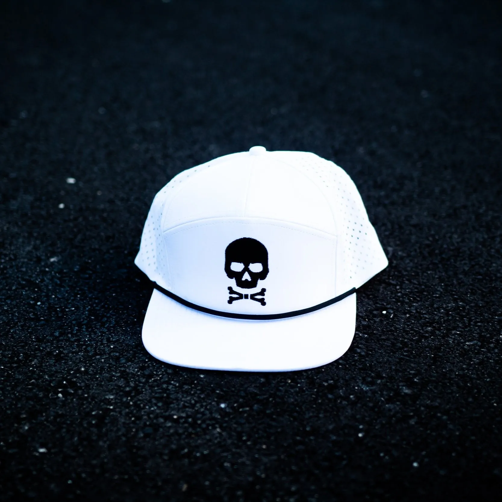 Emblem Flat Brim Hat - White/Black