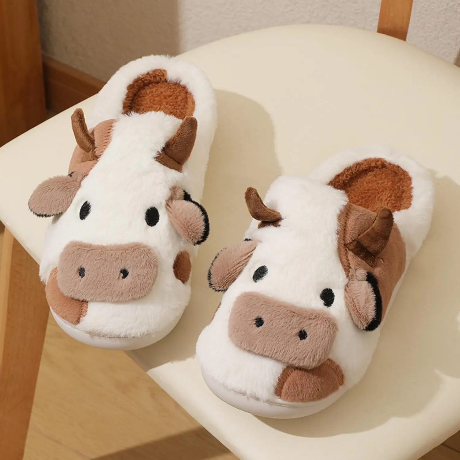 FAYUEKEY Cow Slippers for Women Mens Fuzzy Shoes Gift Indoor Outdoor