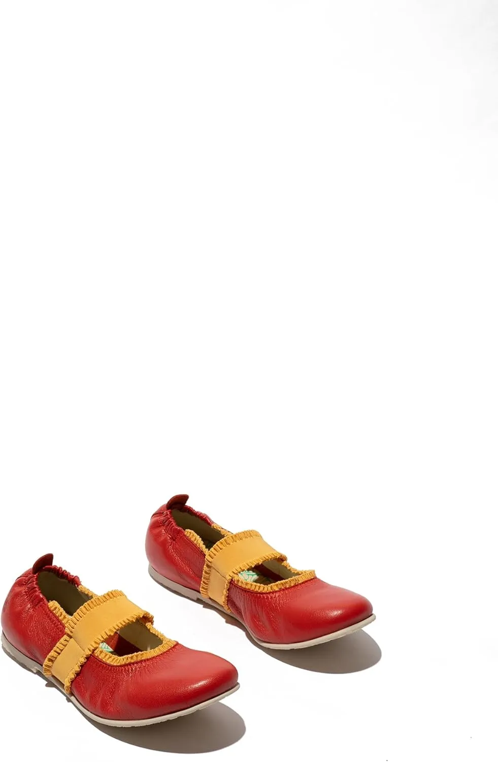 Fly London Women's Flat