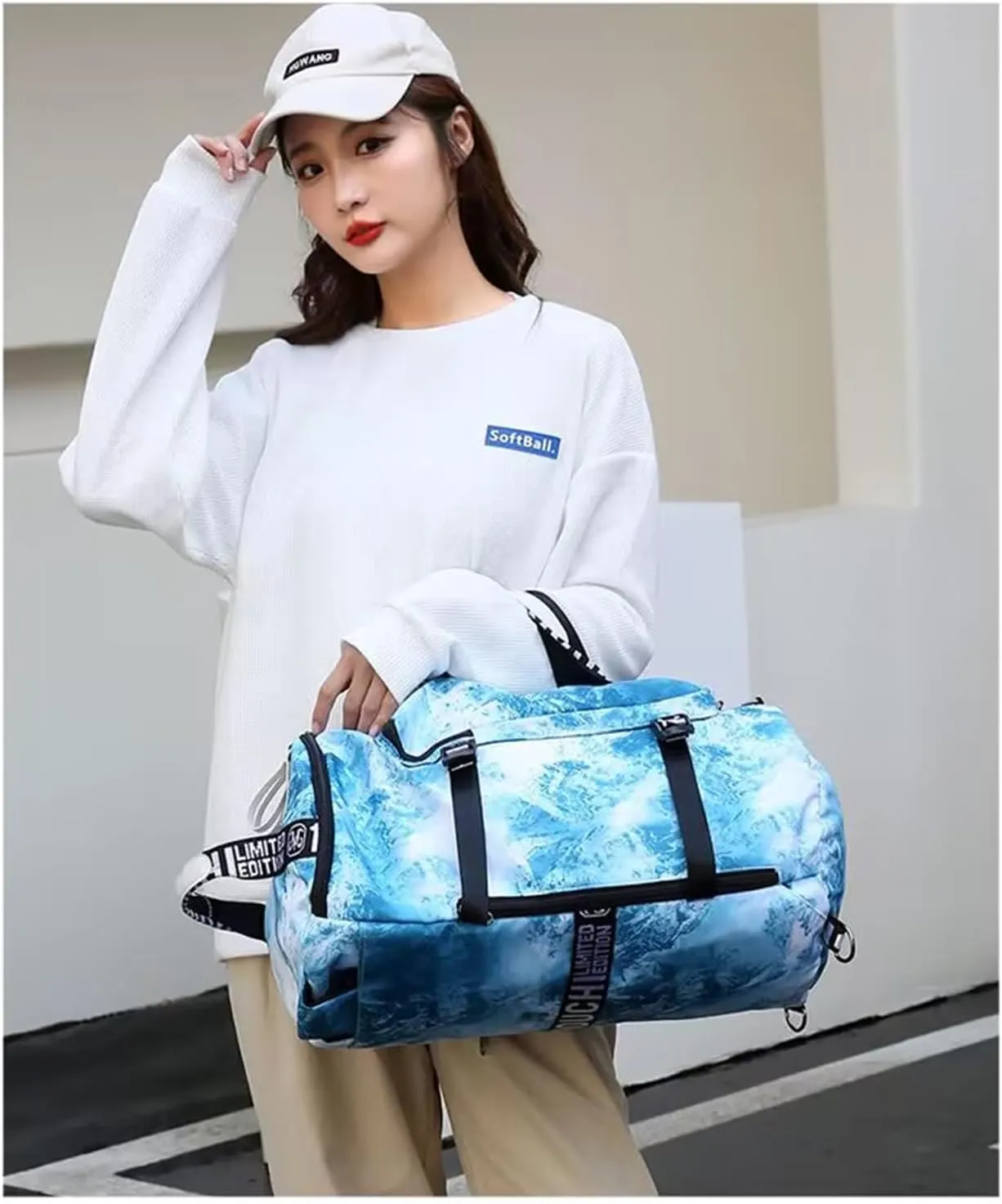 Gym Sport Bag Backpack Duffle Bag Weekender Bag Waterproof Travel Sling Bag Casual Daypack for Men and Women