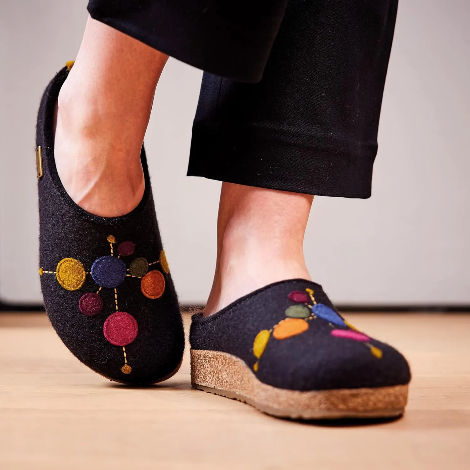HAFLINGER Faible Felt Clog Wool Slipper