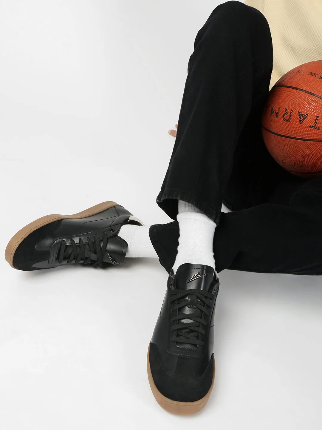 HAZE - Black Leather & Suede Classic Sneakers