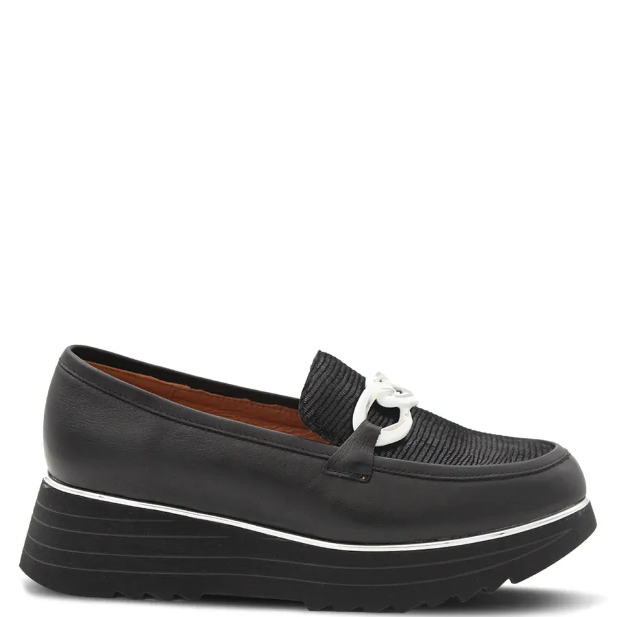 hitch black