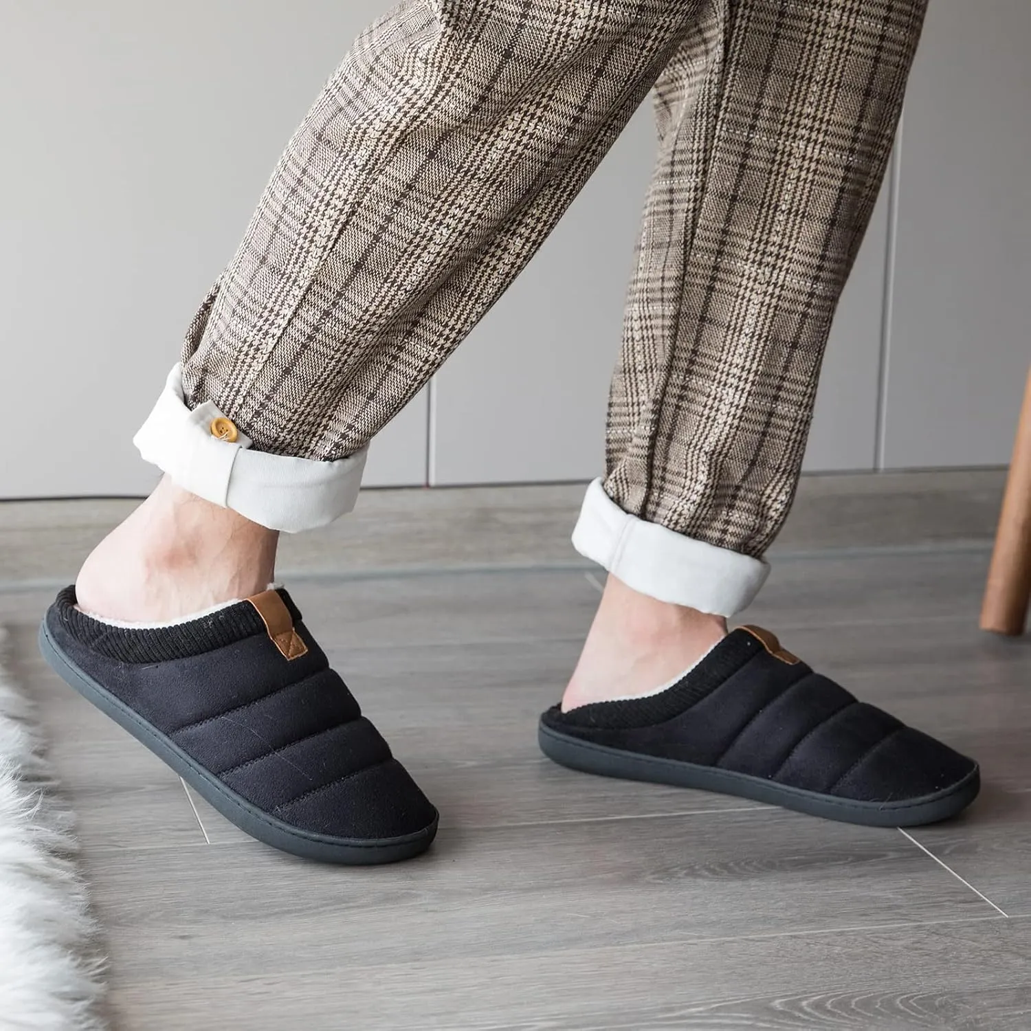 House Slippers for Men Memory Foam Indoor Slippers With Fuzzy Lining Bedroom Slip on