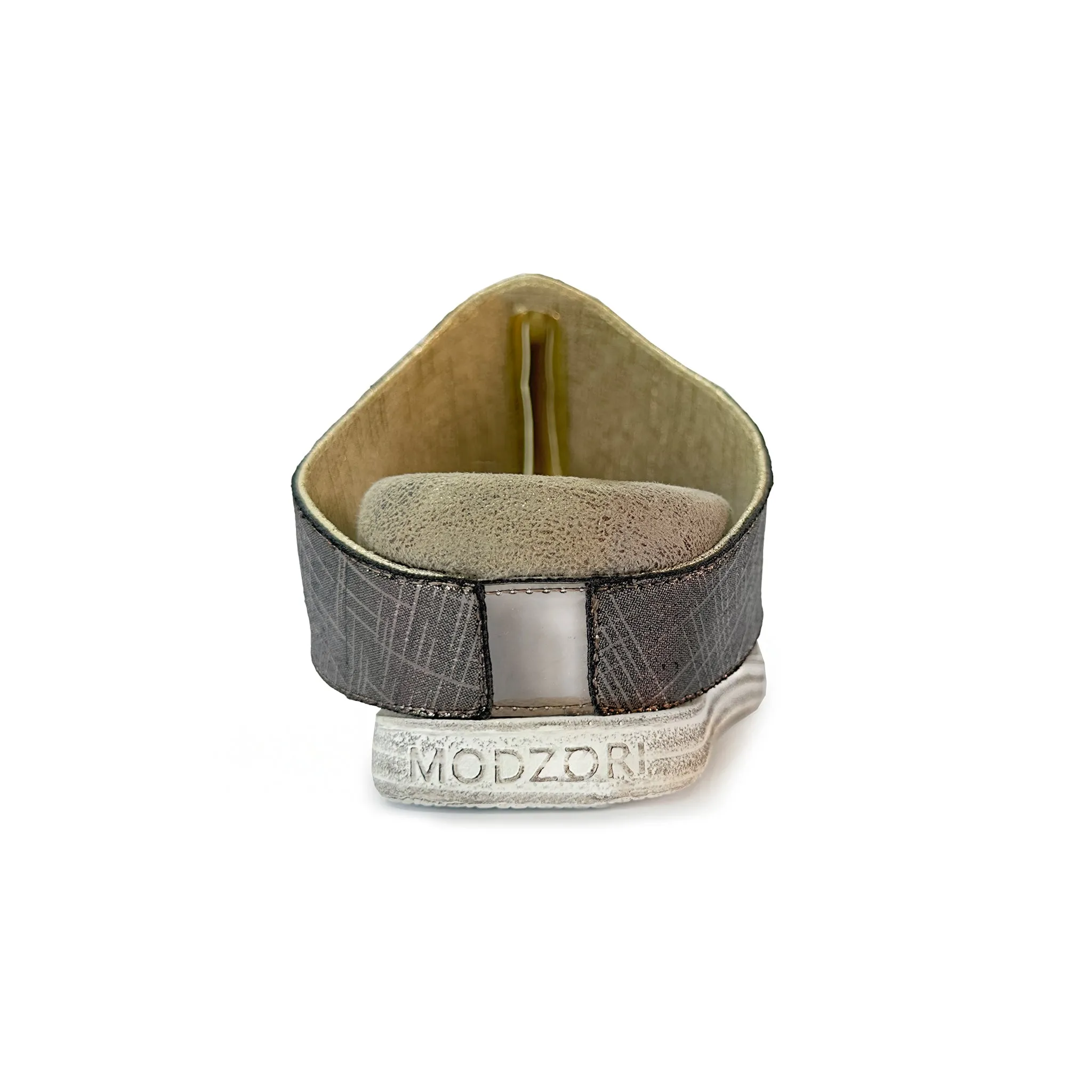Iris 1 - Shimmering Pewter flips to Gold