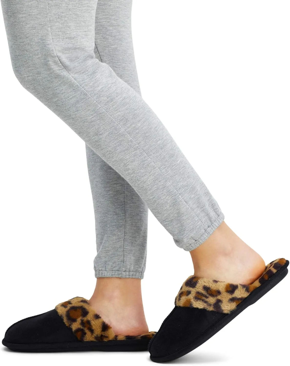 Jessica Simpson Women's Comfy Faux Fur House Slipper Slip-On Scuff Memory Foam Soft Plush Lining