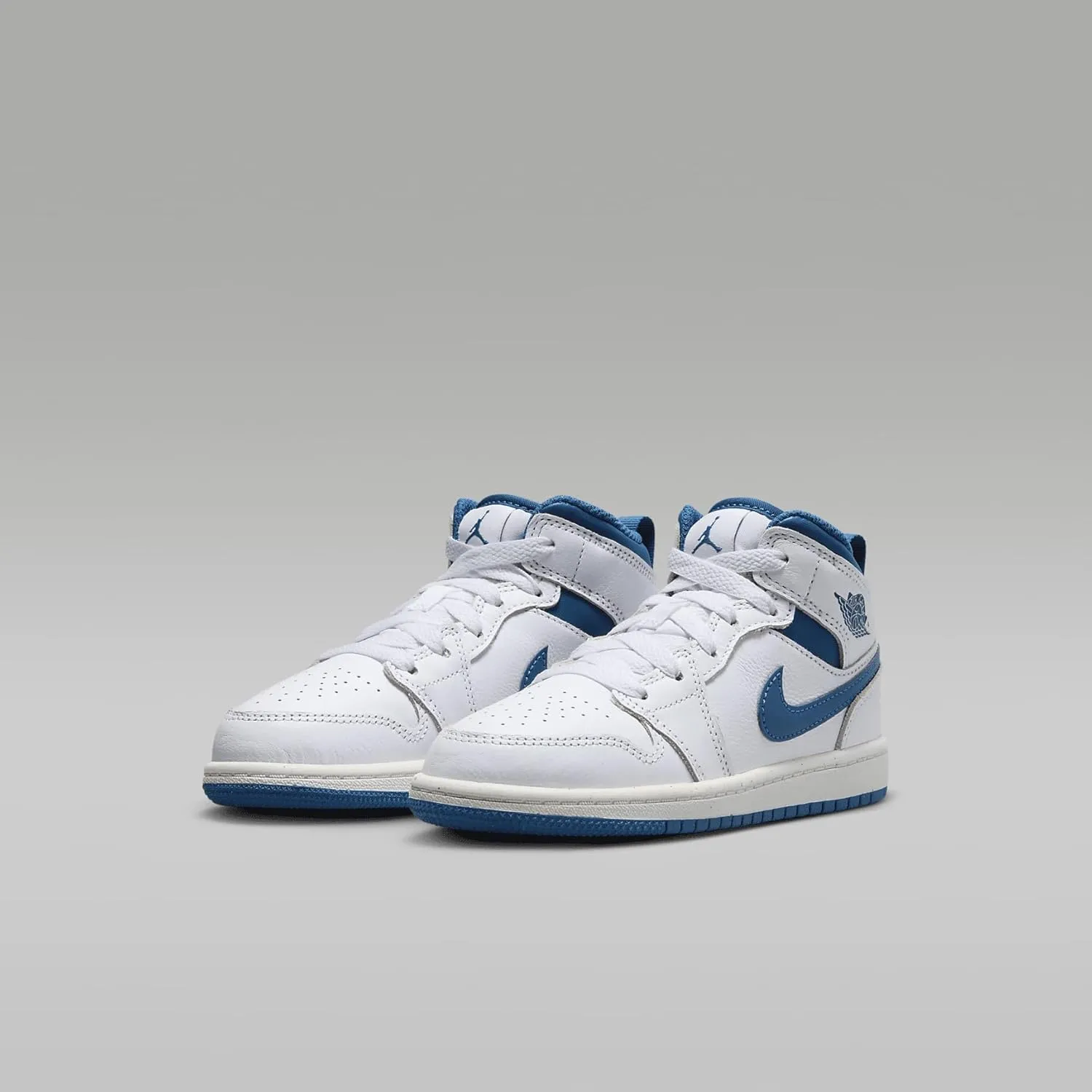 Jordan 1 Mid Little Kids' Shoes