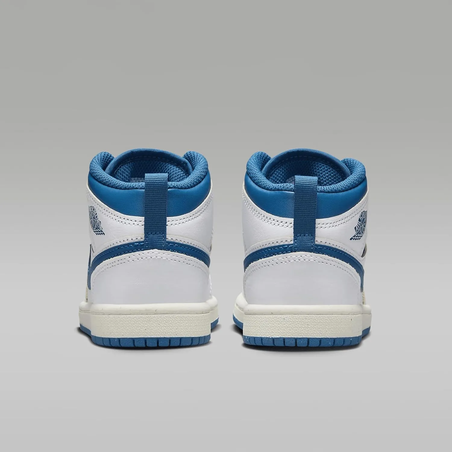 Jordan 1 Mid Little Kids' Shoes