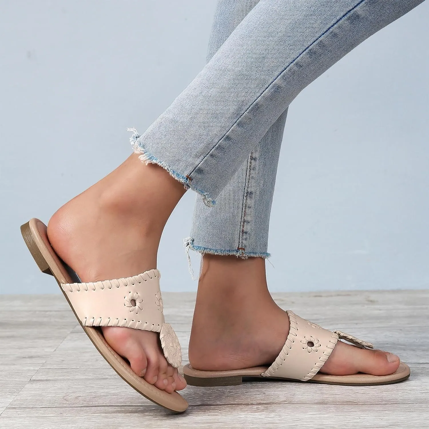 katliu Women's Flat Sandals Flip Flop Sandals Dressy Thong Sandals