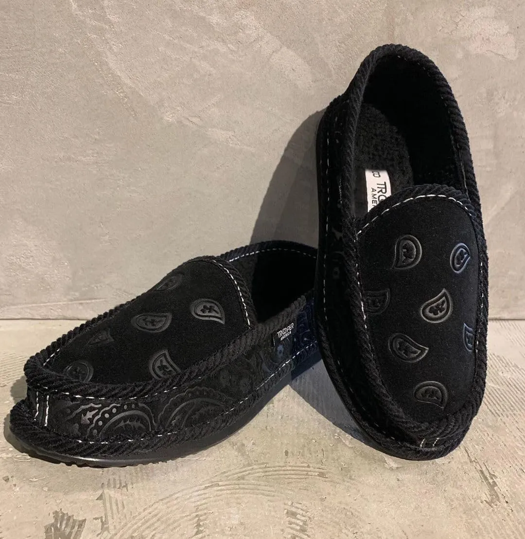 KN-002F Faux Fur NewBuck Bandana Paisley Embossed Slipper Shoes