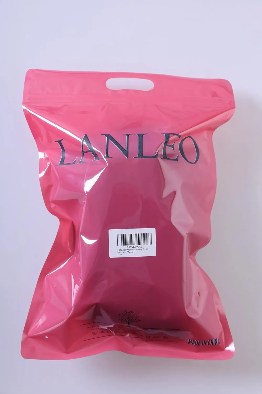 LANLEO Fuzzy Slipper Socks For Women with Grippers Winter Warm Thick Plush Fleece Lining Non Slip Animal Home Socks