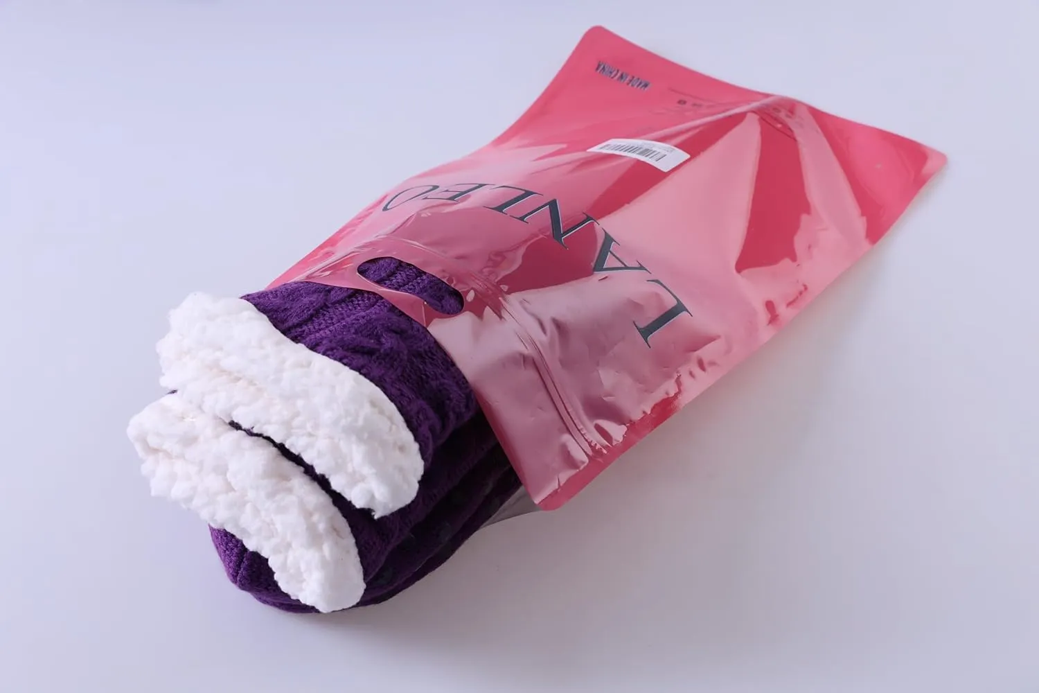 LANLEO Fuzzy Slipper Socks For Women with Grippers Winter Warm Thick Plush Fleece Lining Non Slip Animal Home Socks