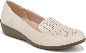 LifeStride Women's India Slip-On Loafer
