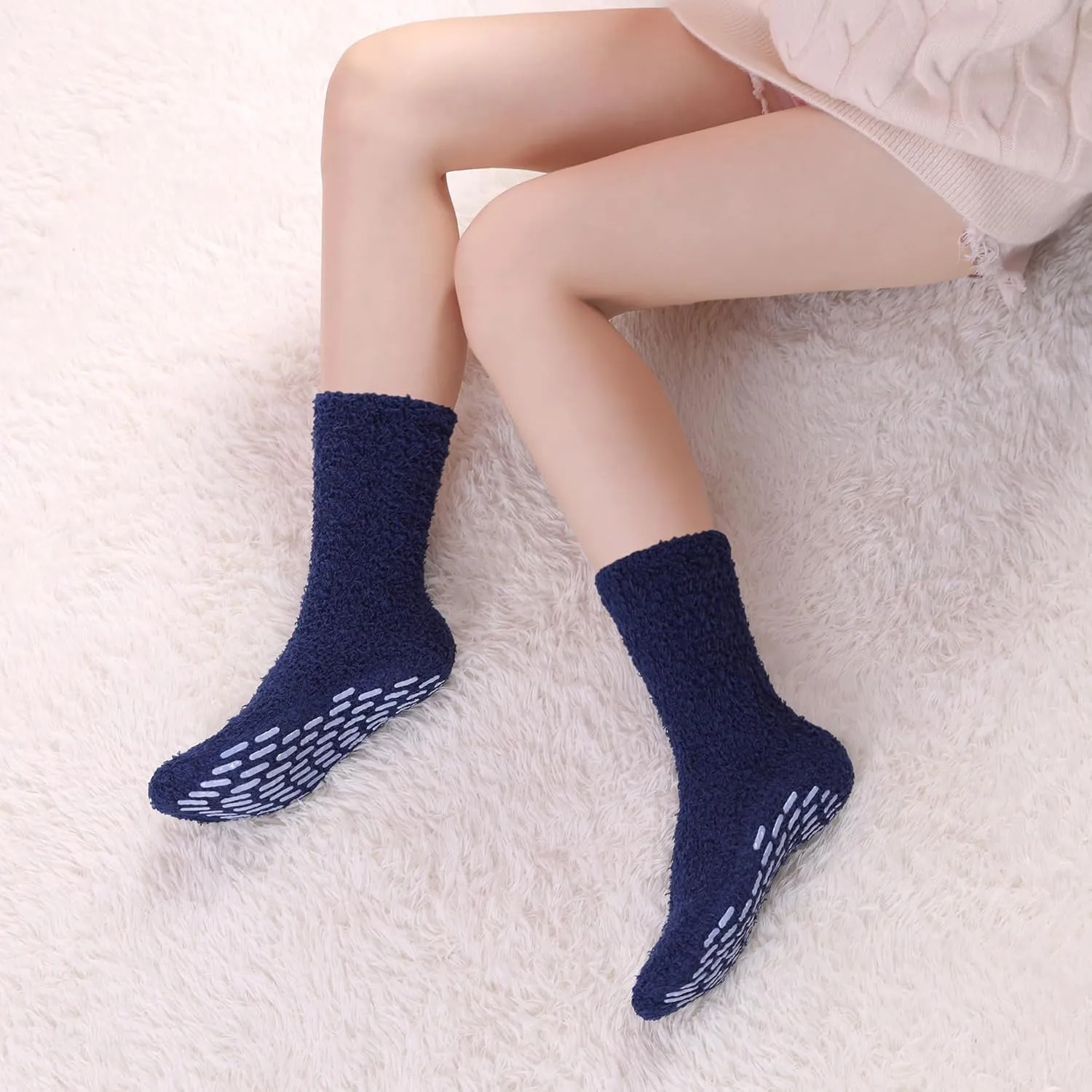 LINEMIN Non-Slip Fuzzy Socks for Women - Cozy Hospital Soft Fluffy Socks With Grips - Winter Warm Slipper