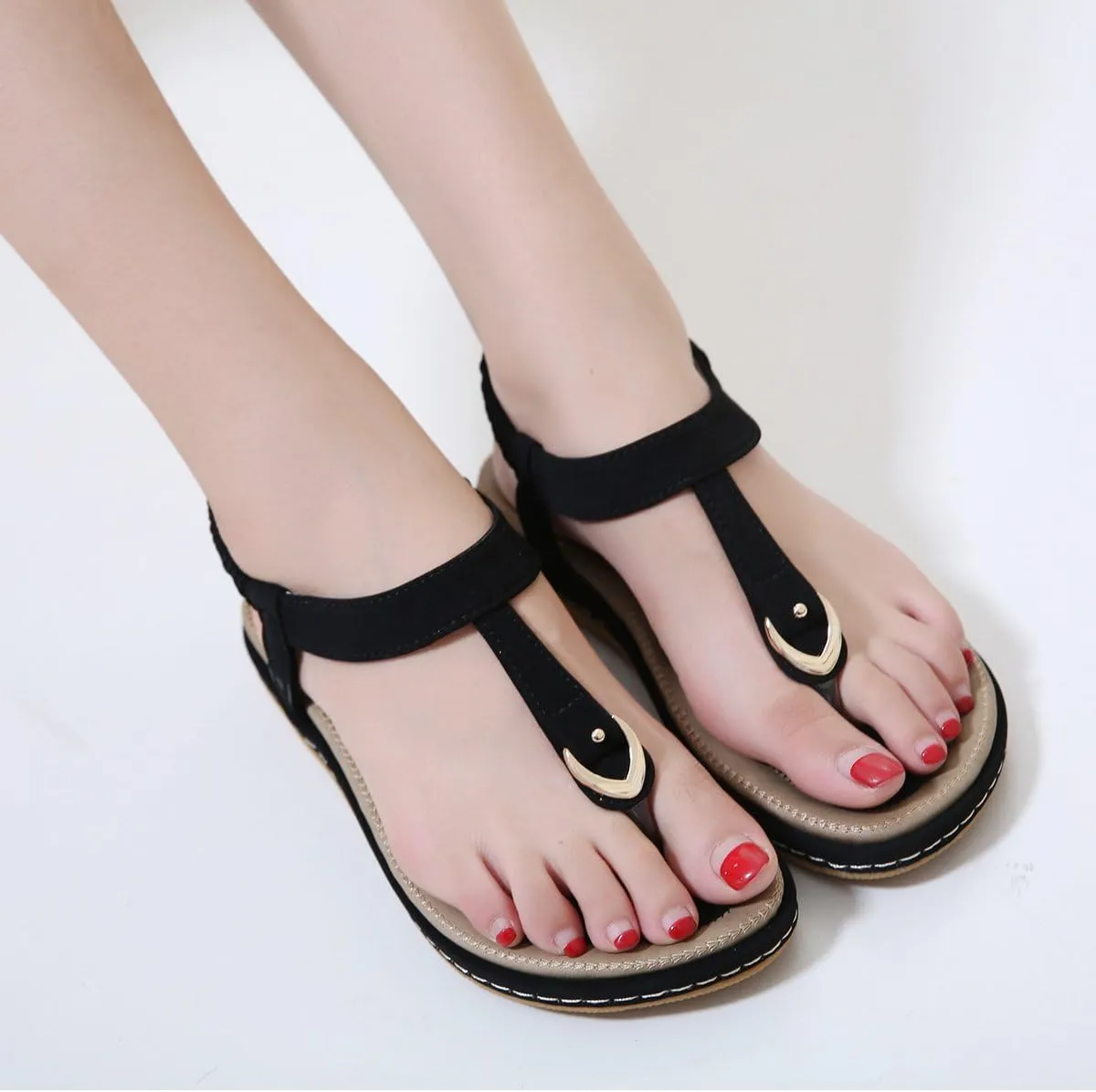 Meeshine Women's Bohemia Flip Flops Summer Beach T-Strap Flat Sandals Comfort Walking Shoes