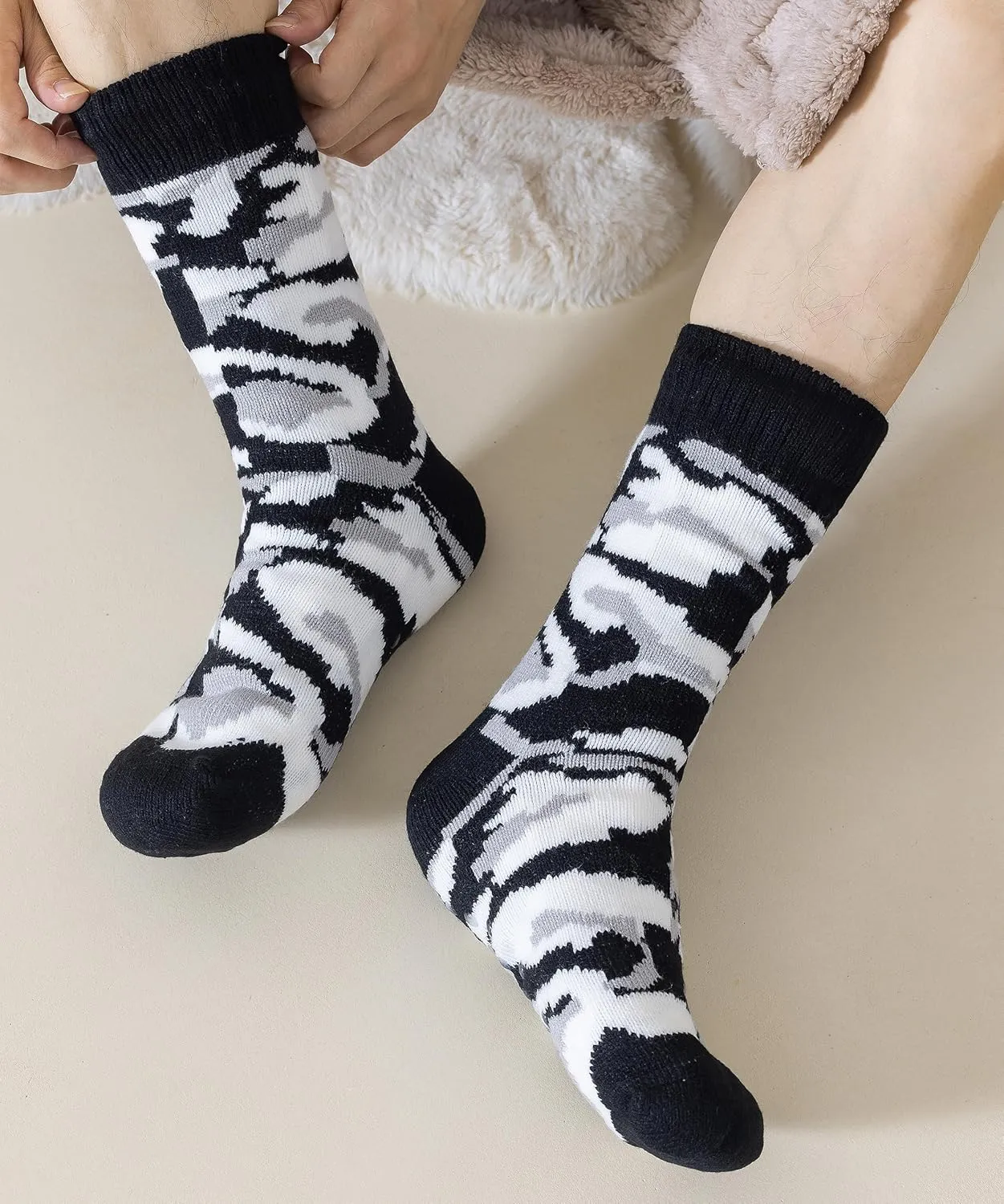 Mens Slipper Socks Non-slip Soles, Winter Soft Thick Cozy Thermal Fleece Lined Home Indoor Socks