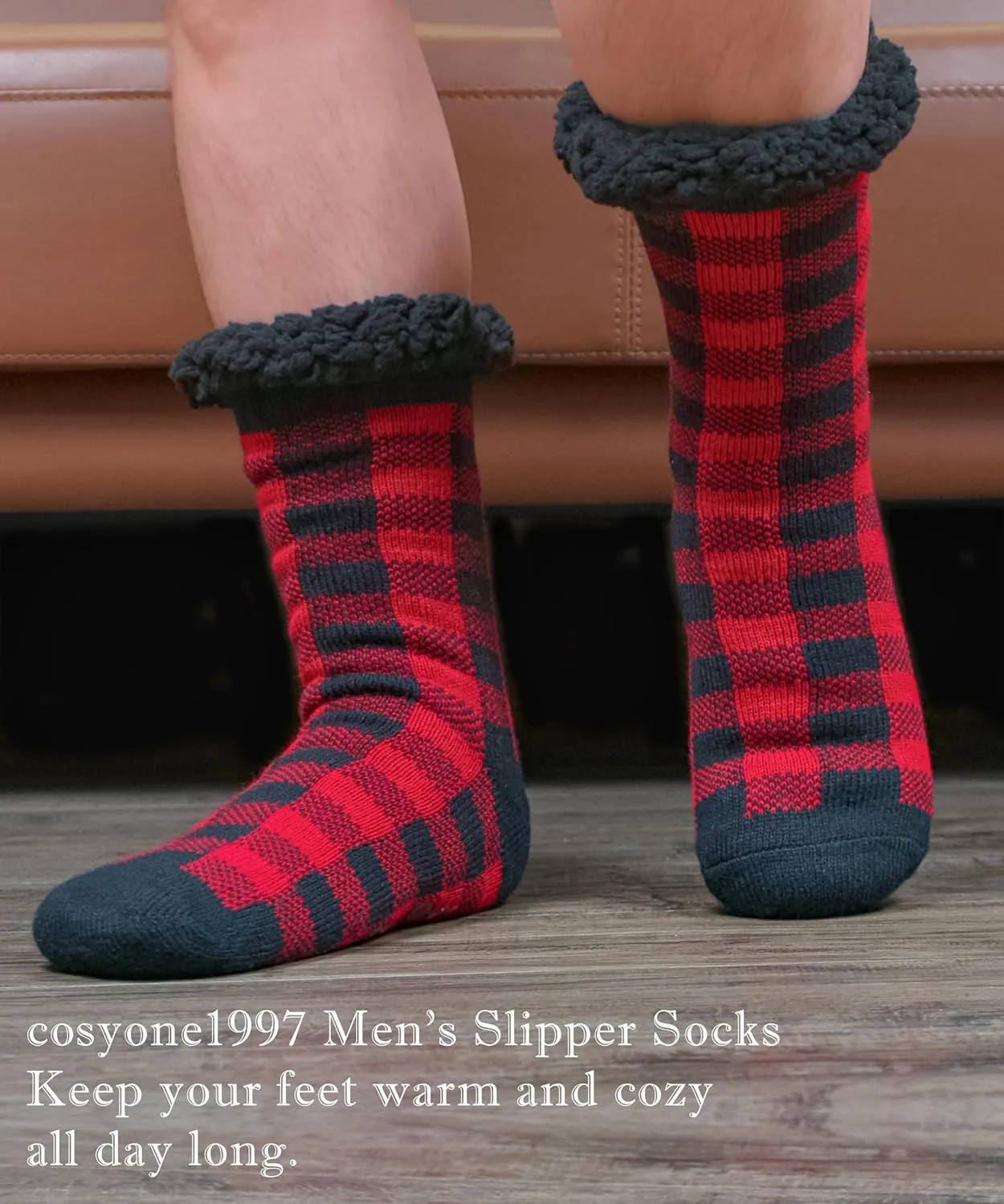 Men's Warm Slipper Socks with Grips, Winter Thermal Cabin Fuzzy Socks, Cozy Christmas Gifts for Men Unique