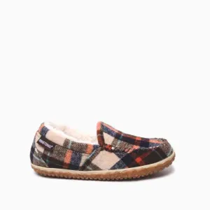 Minnetonka Women's 6-11 Tempe Slipper Brown Autumn Plaid