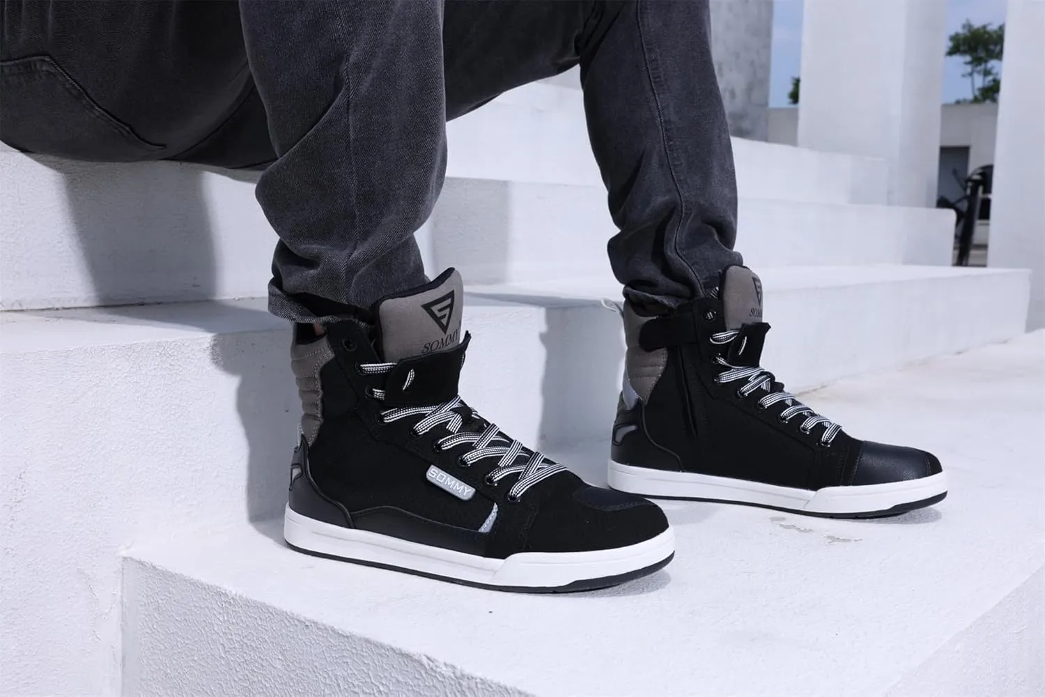 Motorcycle Boots Street Riding Shoes Anti-Slip Outdoor Trekking Hike Work Shoes for Men Riding Shoes Anti-Slip Outdoor Shoes