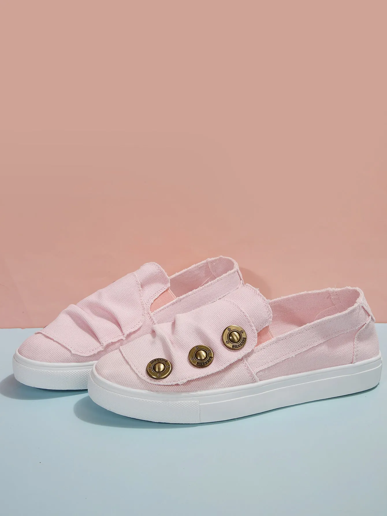 Nanccy Canvas Breathable Fashionable Flat Shoes