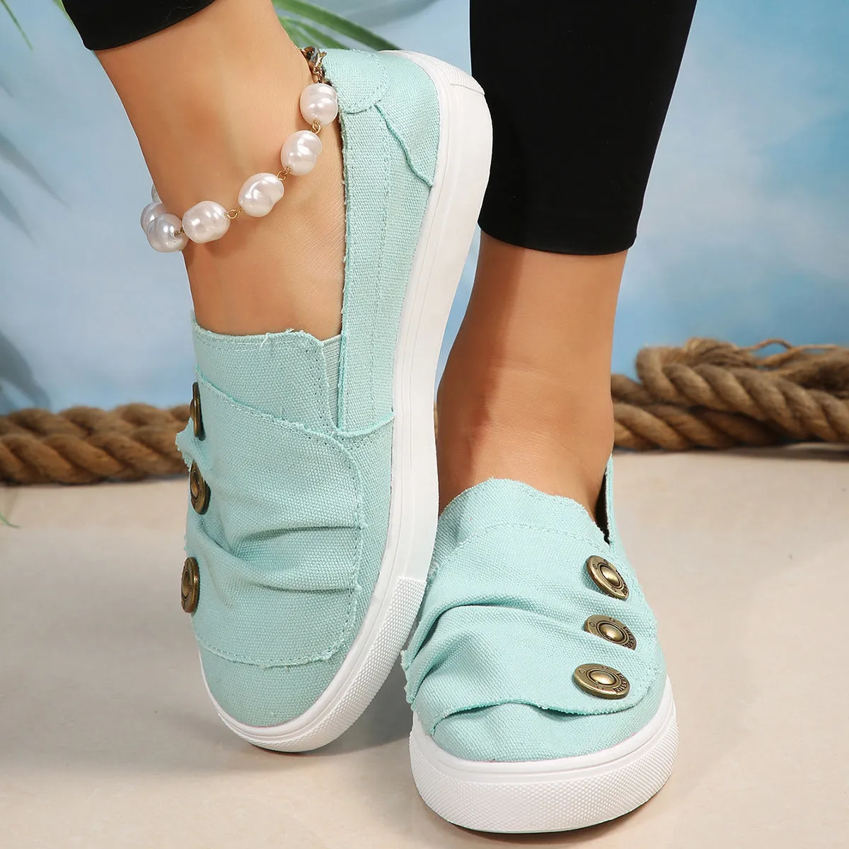 Nanccy Canvas Breathable Fashionable Flat Shoes