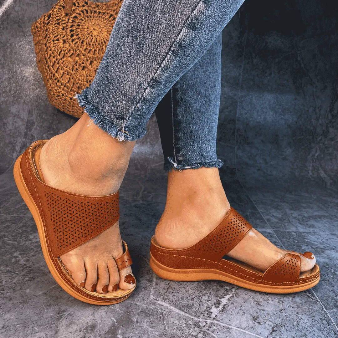 Nanccy Comfortable Breathable  Platform Flat Sandals